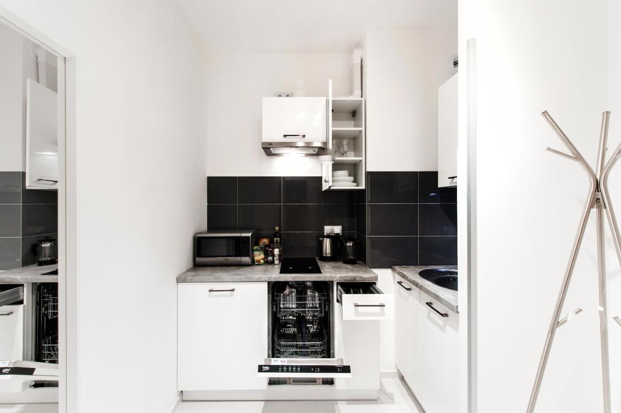 Super Apart Dywizjonu 303 175/8 Apartamento Varsovia Habitación foto